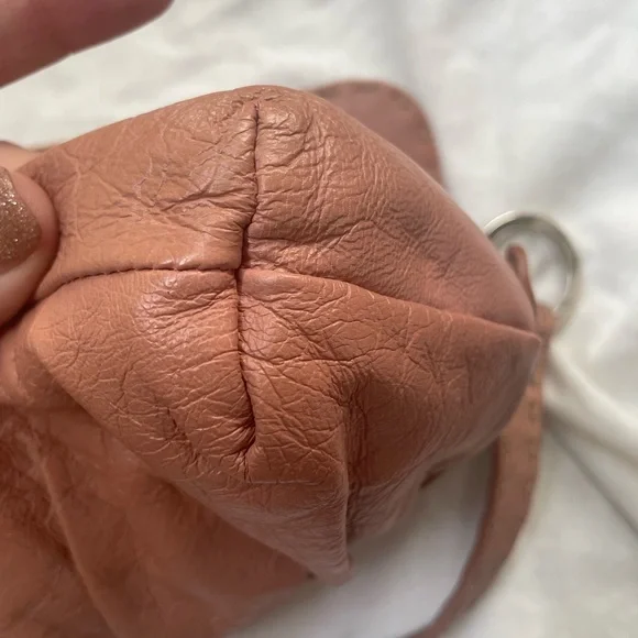 Fendi Rose gold Leather Shoulder Selleria Bag with silver hardware. - Picture 7 of 12